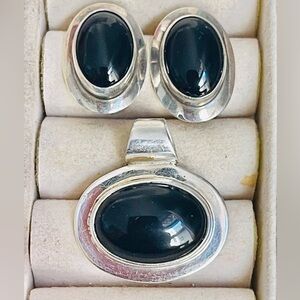 VTG Lot Of 2 Southwest Mexico Sterling Silver Black Onyx Oval  Pendant Earrings